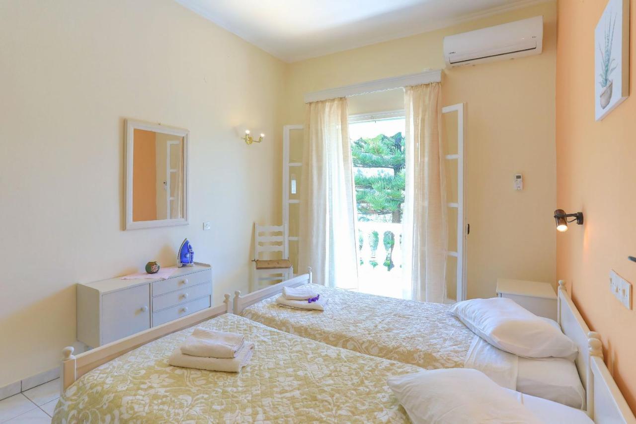 Fran Apartments Agios Spyridon  ภายนอก รูปภาพ